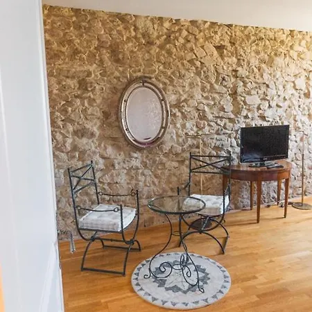 Chambres D'Hotes Chateau De Jonquieres Narbonne Exterior photo